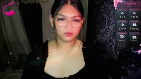 Sweet   online show from June 11, 2:53 am