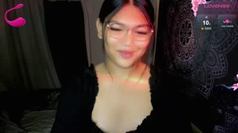 Sweet   online show from June 10, 7:07 am