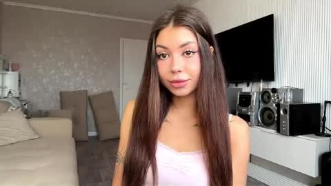 Flora online show from April 9, 7:25 am