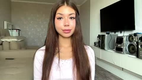 Flora online show from April 22, 7:27 am