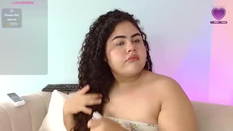 lourdes_moon22 online show from January 10, 12:54 pm