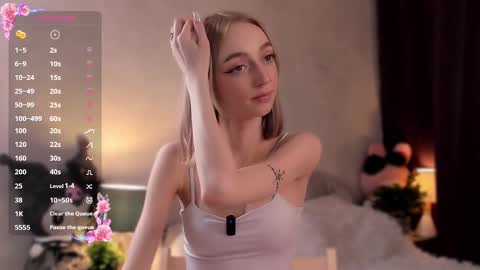 Leah online show from March 7, 2:57 am