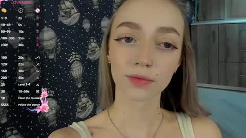 Leah online show from December 27, 1:11 am