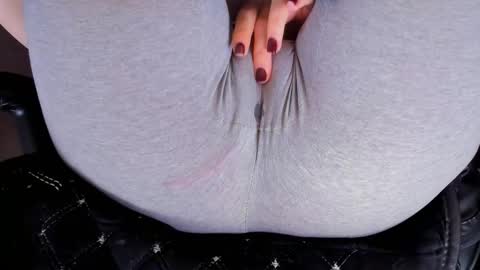 Snapshot of love_hard_kiru chatting on September 14, 2:04 pm Kira online show from September 14, 2:04 pm