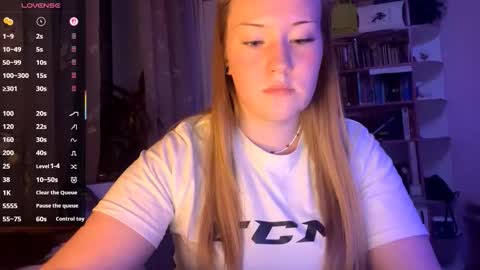 Snapshot of love_haven chatting on September 11, 7:14 pm Megan online show from September 11, 7:14 pm