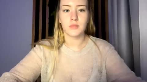 Megan online show from November 14, 4:29 pm