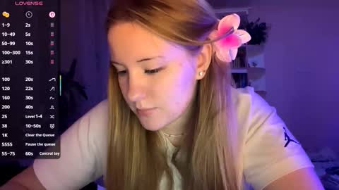 Snapshot of love_haven chatting on September 15, 4:58 pm Megan online show from September 15, 4:58 pm