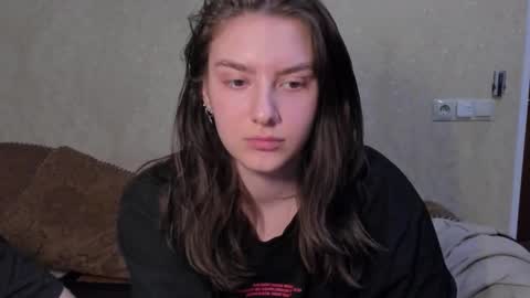 LINA online show from February 25, 9:02 pm