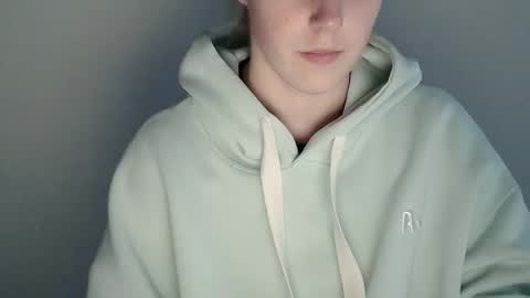 Vivian online show from November 26, 1:56 pm