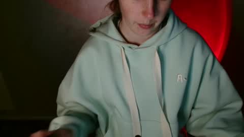 Vivian online show from January 10, 1:16 pm