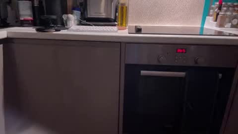 Celine online show from October 25, 8:26 pm