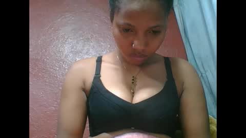 loveinlife750427 online show from October 7, 6:45 pm