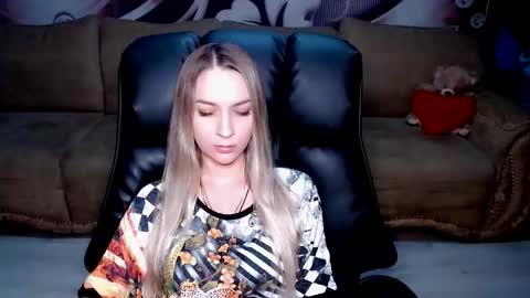 private open online show from September 29, 4:45 pm