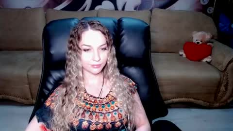 private open online show from April 22, 3:53 pm