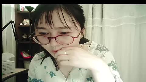 DANA KIM online show from December 2, 11:12 am