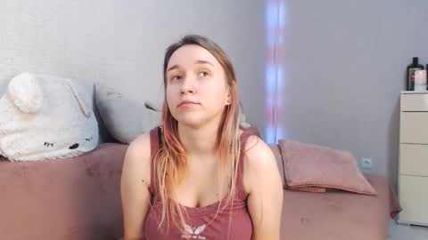 Lovely Hayley online show from February 7, 12:14 am