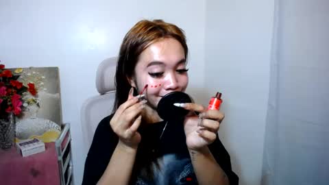 lovely_lianne online show from July 18, 2:59 am
