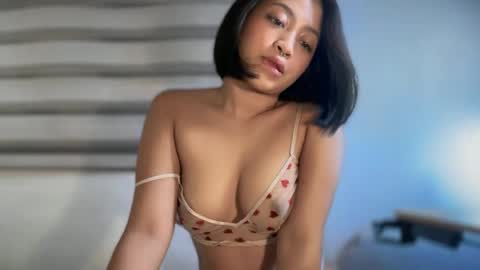   online show from June 12, 3:53 pm