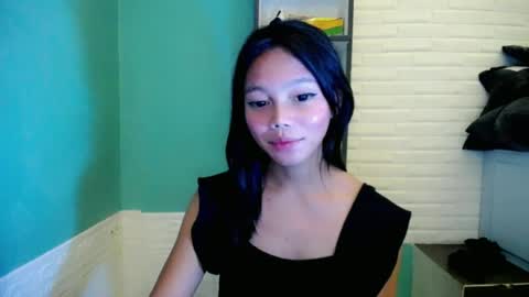 Thea  online show from July 9, 10:50 am