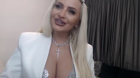 PrAllinXXXa online show from January 15, 11:19 pm