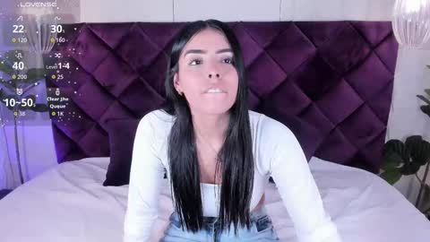 Lovely online show from February 20, 5:03 pm