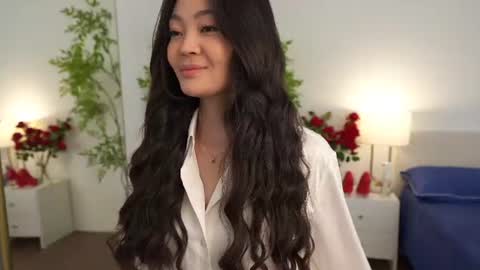 kim online show from June 29, 10:59 am