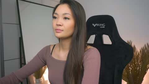 kim online show from January 26, 1:25 pm