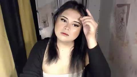 lovely online show from January 18, 2:13 pm