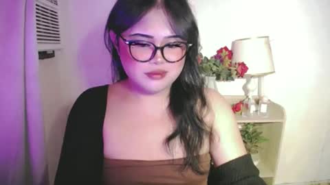 lovely online show from June 22, 11:29 am