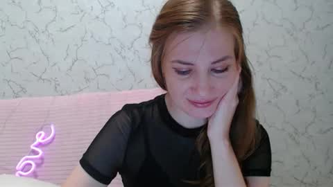 Mary Love online show from October 2, 4:45 pm