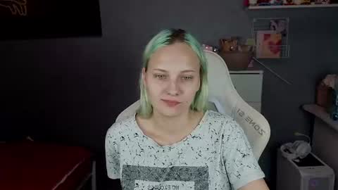 lovers613228 online show from July 28, 8:56 am