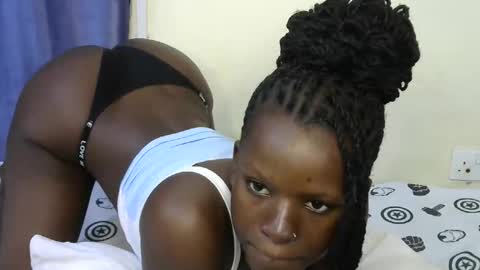 loveslut_ online show from September 30, 4:51 am