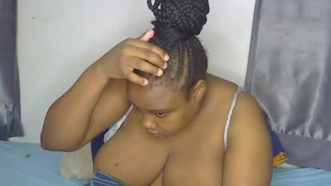 loveytiana online show from April 29, 10:29 am