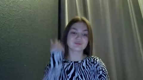 loviesimone online show from November 12, 9:02 pm