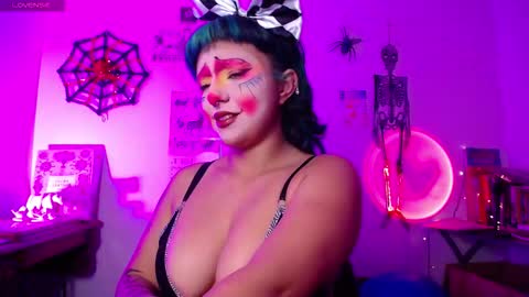 loving_alma online show from October 30, 3:53 am