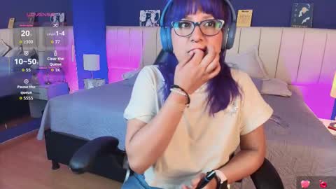 Luan online show from November 13, 5:23 pm