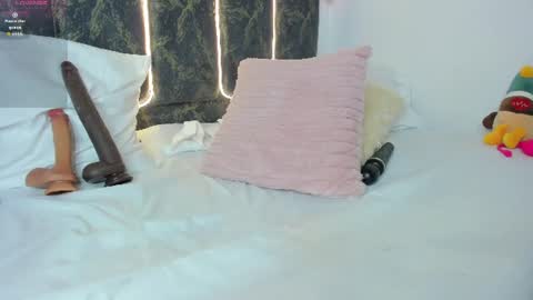 luany_moon online show from July 14, 10:21 am