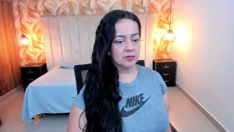 Lucia Vonne online show from April 29, 8:36 pm