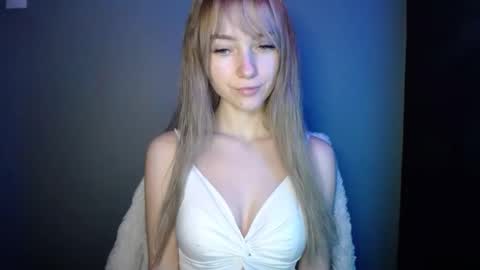 Lucy online show from January 9, 7:40 pm