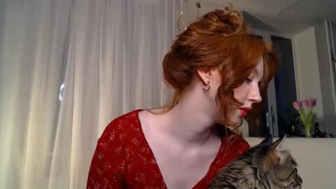 Snapshot of luciacoy chatting on March 8, 4:26 pm Lucia online show from March 8, 4:26 pm