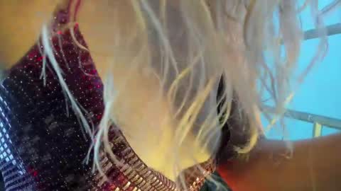 Snapshot of luciana_evaans chatting on September 15, 2:25 pm Luciana Evans online show from September 15, 2:25 pm