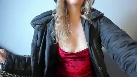 Luciana Evans online show from March 19, 1:59 pm