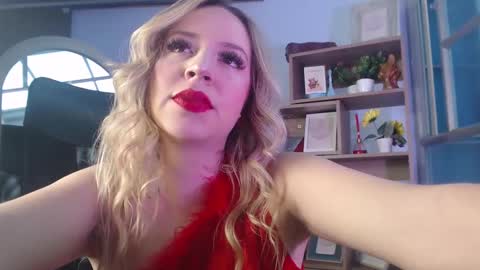 Snapshot of luciana_evaans chatting on March 1, 2:13 pm Luciana Evans online show from March 1, 2:13 pm