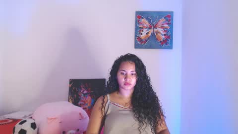 luciana online show from October 19, 4:25 am