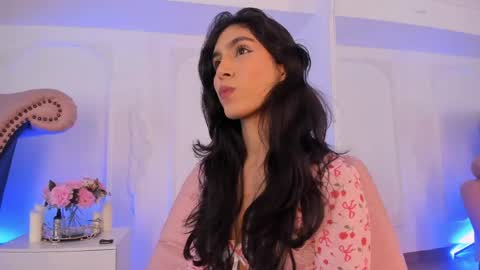 Luciana online show from April 14, 9:15 pm