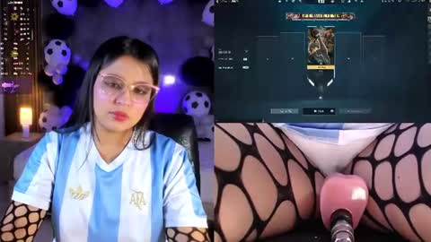 Lucia online show from June 25, 2:07 pm