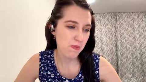 Mary online show from November 7, 12:11 pm