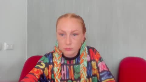 lucky_licky20 online show from October 14, 12:24 am