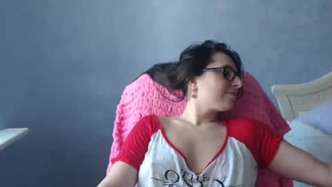 luckylinda23 online show from May 31, 11:05 am