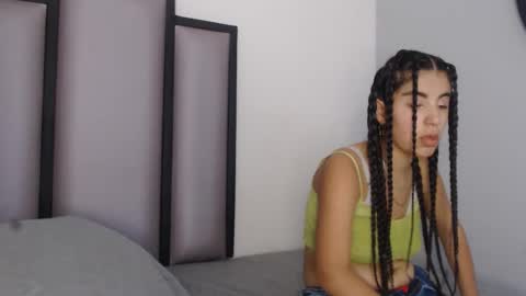   online show from December 18, 5:23 am